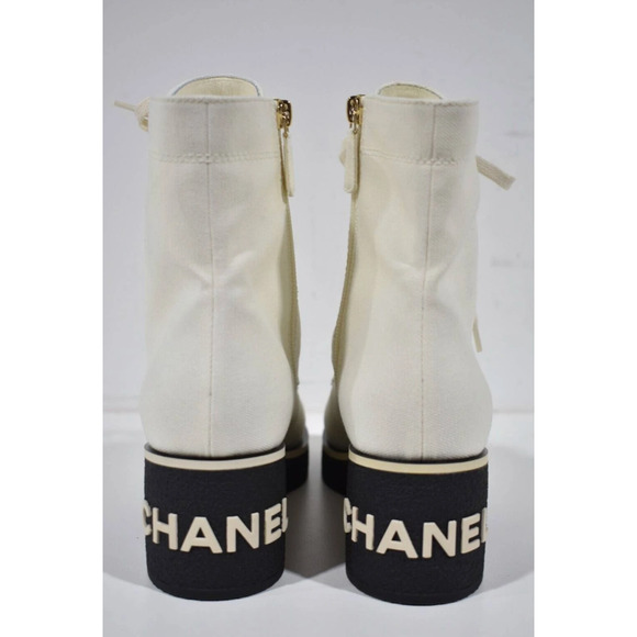 Chanel 21C White Fabric CC Logo Combat Lace Up Tie Ankle Moto Short Heel Boot 39 - Picture 11 of 12